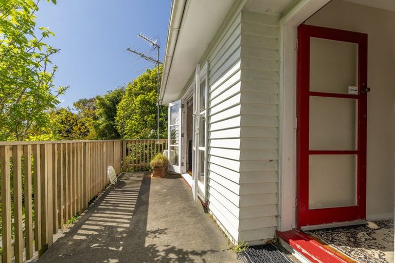 Photo of property in 20 Macaulay Street, Johnsonville, Wellington, 6037