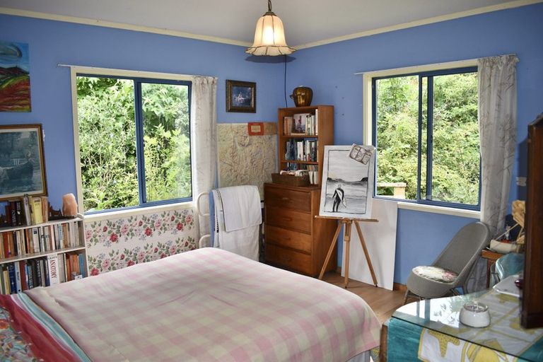 Photo of property in 40 Kaitawa Road, Hautere, Otaki, 5582