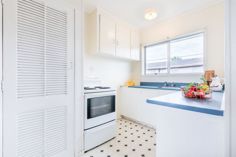 Photo of property in 5/26 Arawa Street, New Lynn, Auckland, 0600