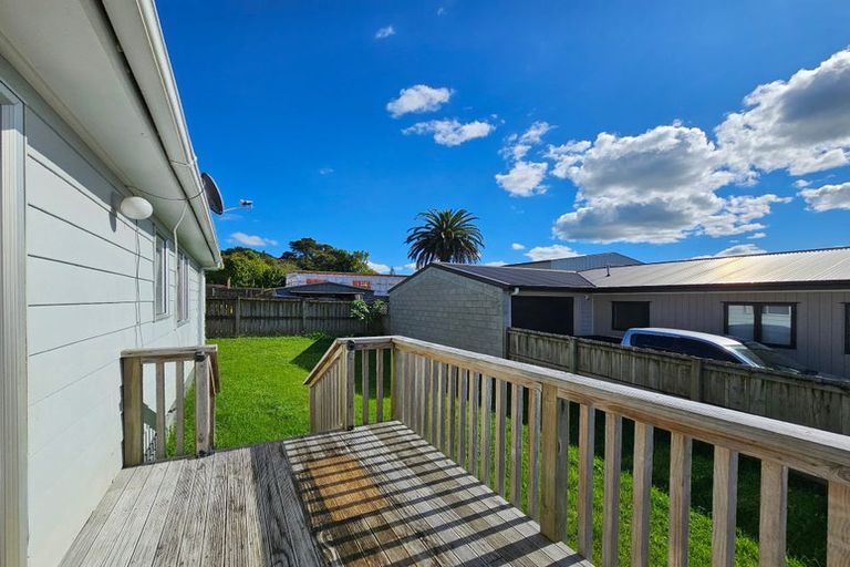 Photo of property in 4 Danden Way, Pukekohe, 2120