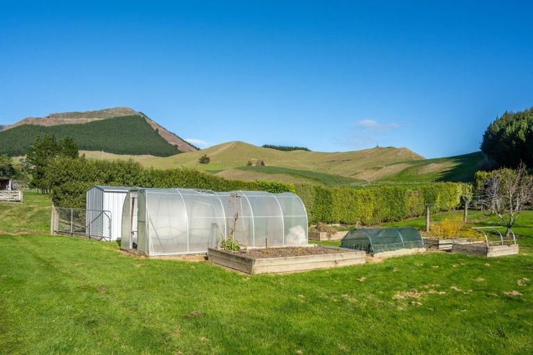 Photo of property in 68 Hiwipango Road, Belgrove, Wakefield, 7095