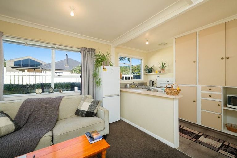 Photo of property in 2/132 Esplanade, Kaikoura, 7300