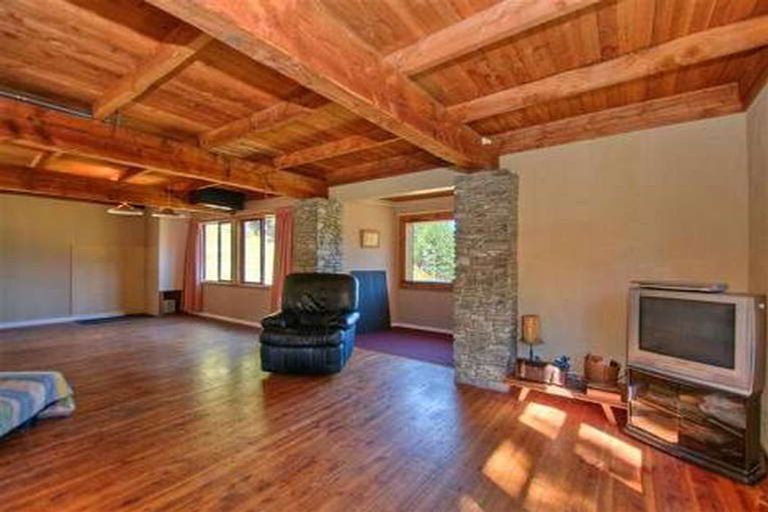 Photo of property in 685 Glenorchy-queenstown Road, Closeburn, Queenstown, 9371