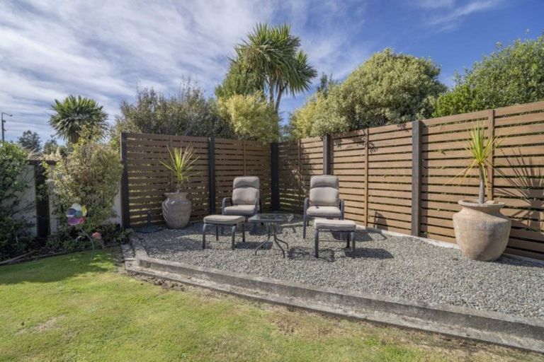 Photo of property in 12 Oreti Road, Otatara, Invercargill, 9879