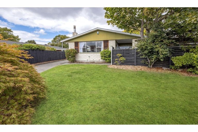 Photo of property in 55 Strathfield Avenue, Dallington, Christchurch, 8061