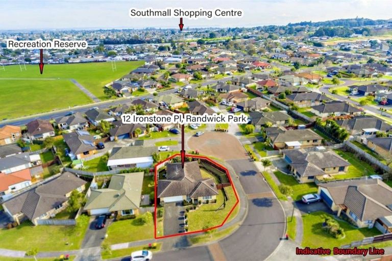 Photo of property in 12 Ironstone Place, Randwick Park, Auckland, 2105