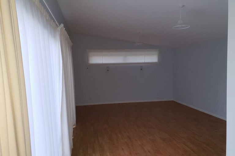 Photo of property in 67 Wharewaka Road, Wharewaka, Taupo, 3330