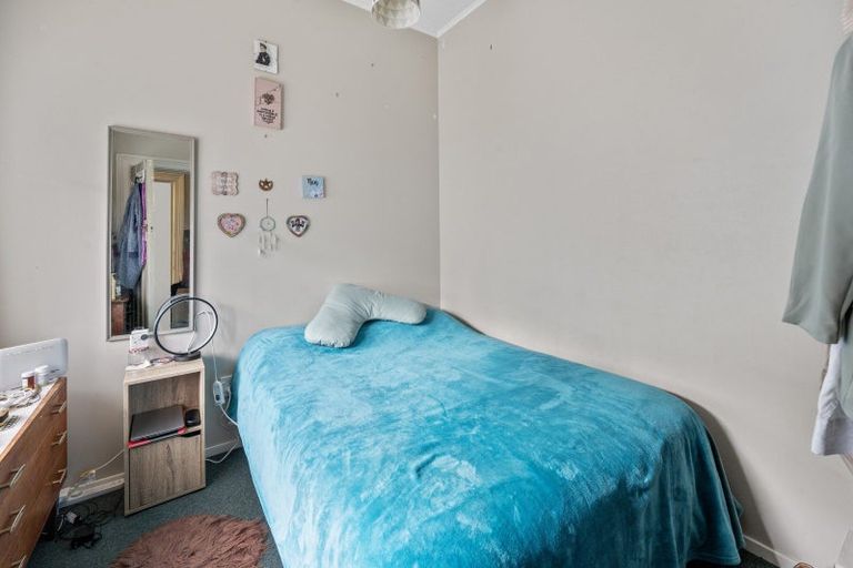 Photo of property in 39 Faraday Street, Hospital Hill, Napier, 4110