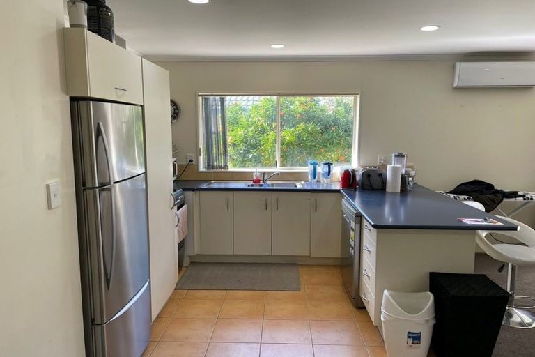 Photo of property in 14b Princess Street, Takanini, 2112