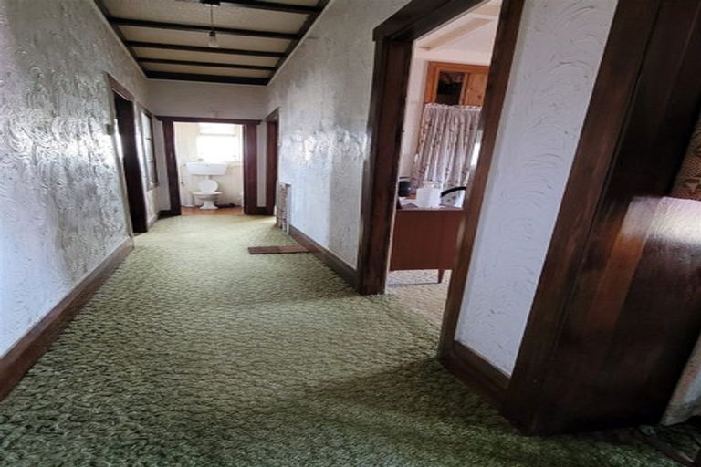 Photo of property in 31 Driver Road, Mangere East, Auckland, 2024