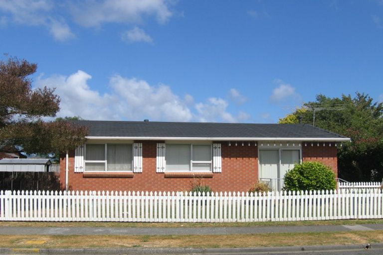 Photo of property in 1/9 Denver Grove, Totara Park, Upper Hutt, 5018