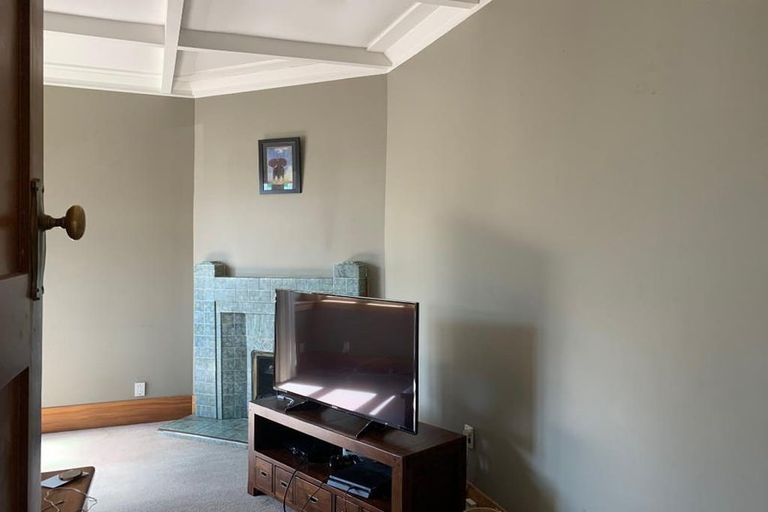 Photo of property in 8 Manning Street, Hamilton Central, Hamilton, 3204