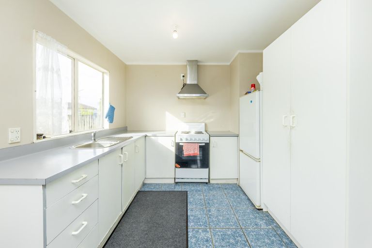 Photo of property in 1/9 Trimdon Street, Randwick Park, Auckland, 2105