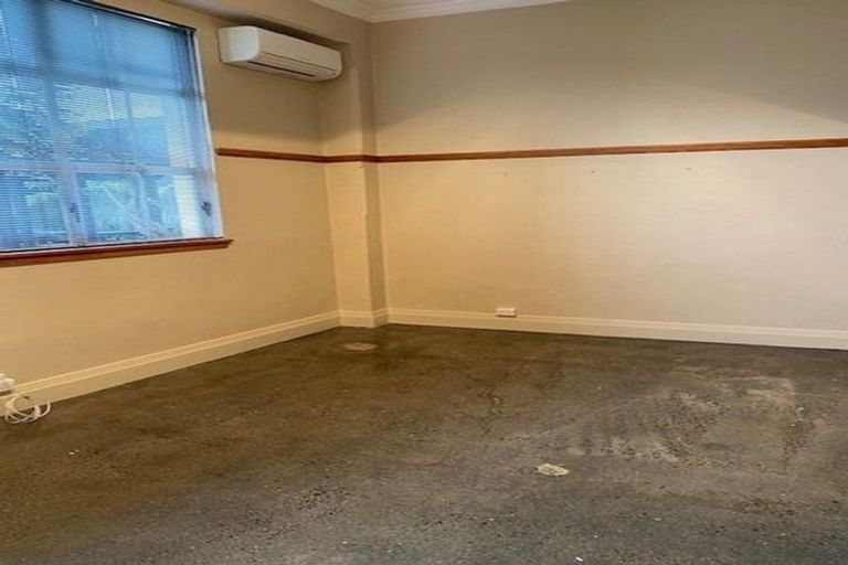 Photo of property in 214b Emerson Street, Napier South, Napier, 4110