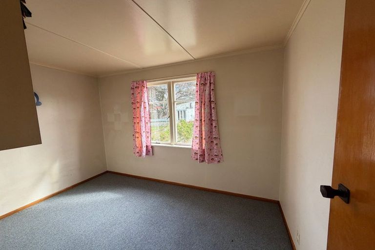 Photo of property in 36 Warwick Crescent, Taradale, Napier, 4112