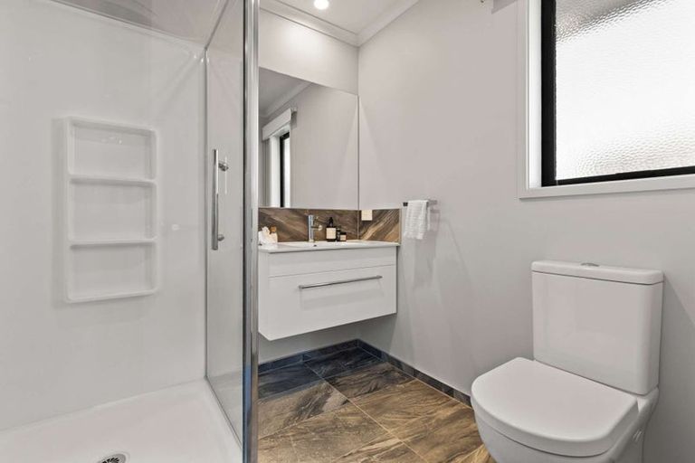 Photo of property in 2 Muriel Way, Papamoa Beach, Papamoa, 3118