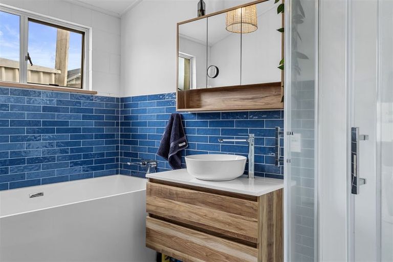 Photo of property in 1/499 Marine Parade, South New Brighton, Christchurch, 8062