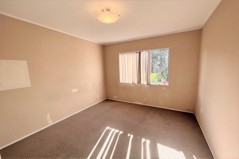 Photo of property in 1/12 Avis Avenue, Papatoetoe, Auckland, 2025