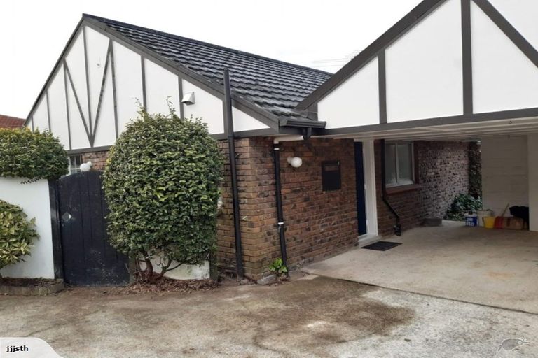 Photo of property in 28b Halswater Drive, Churton Park, Wellington, 6037