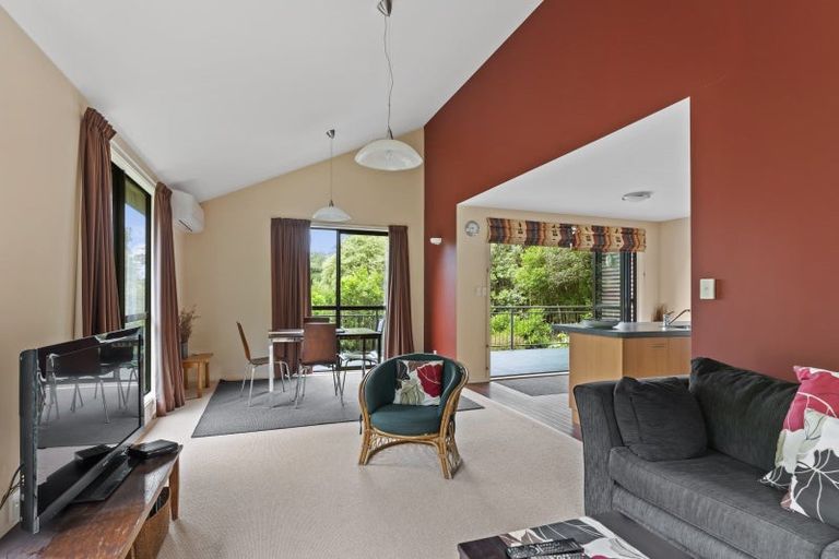 Photo of property in 32 Tirimoana Terrace, Anakiwa, Linkwater, 7281