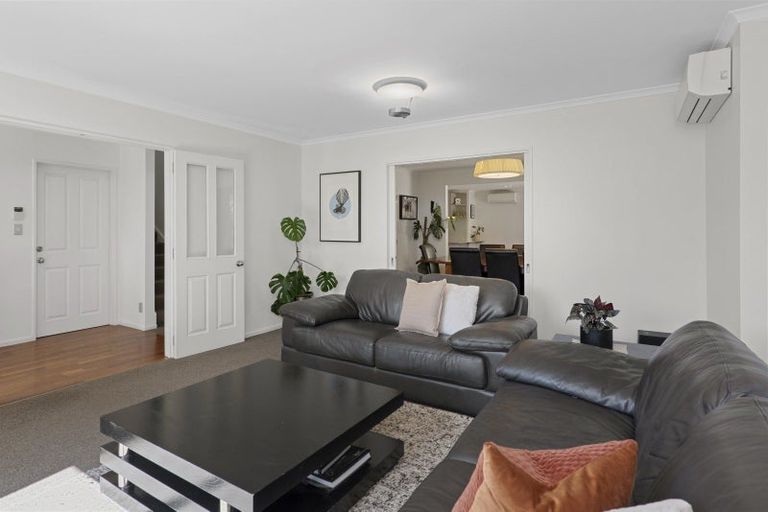 Photo of property in 12 Parkham Drive, Burnside, Christchurch, 8053
