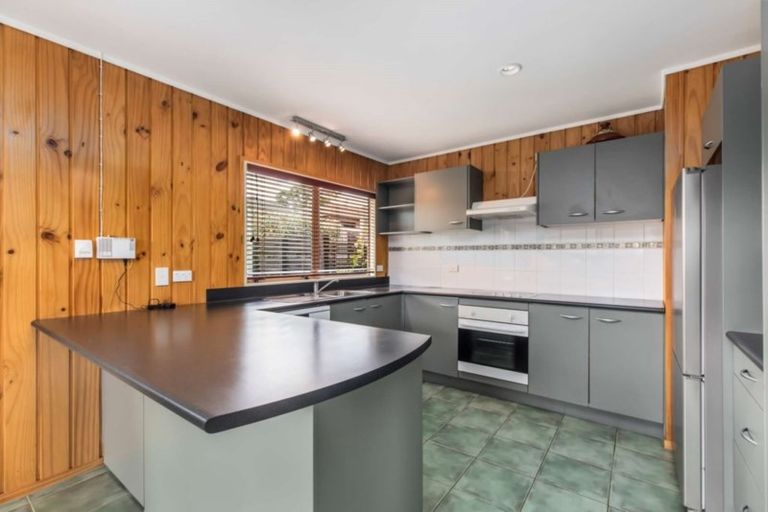 Photo of property in 7 Four Oaks Place, Pukekohe, 2120