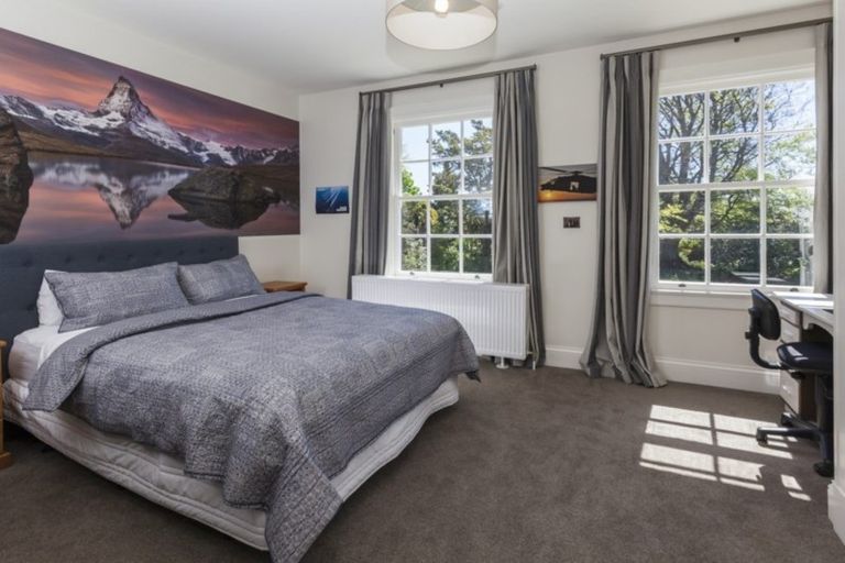 Photo of property in 27 Glandovey Road, Fendalton, Christchurch, 8052