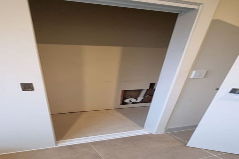 Photo of property in 16 Landop Terrace, Howick, Auckland, 2014