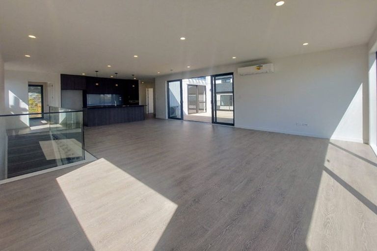 Photo of property in 22 Cavalli Road, Long Bay, Auckland, 0630