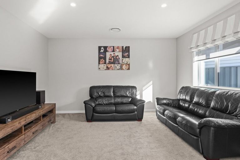 Photo of property in 8 Rochfort Road, Havelock North, 4130