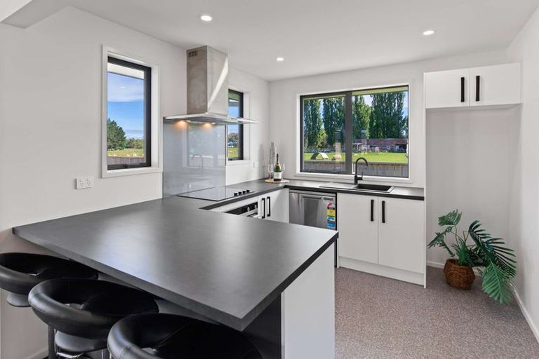 Photo of property in 30 Oldfield Lane, Marton, 4710