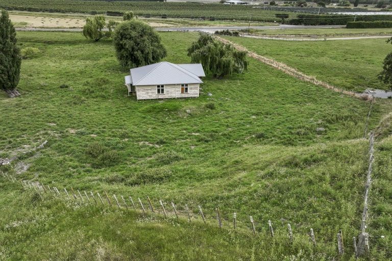 Photo of property in 1568 State Highway 50, Fernhill, Napier, 4183