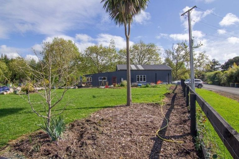 Photo of property in 613 Inland Road, Helensville, 0875