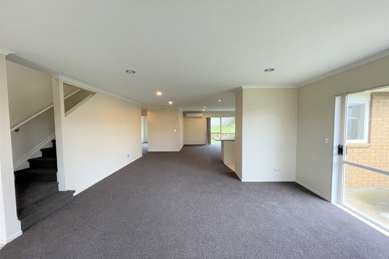 Photo of property in 10 Rehua Place, Favona, Auckland, 2024