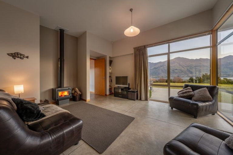 Photo of property in 27 Waimana Place, Wanaka, 9305