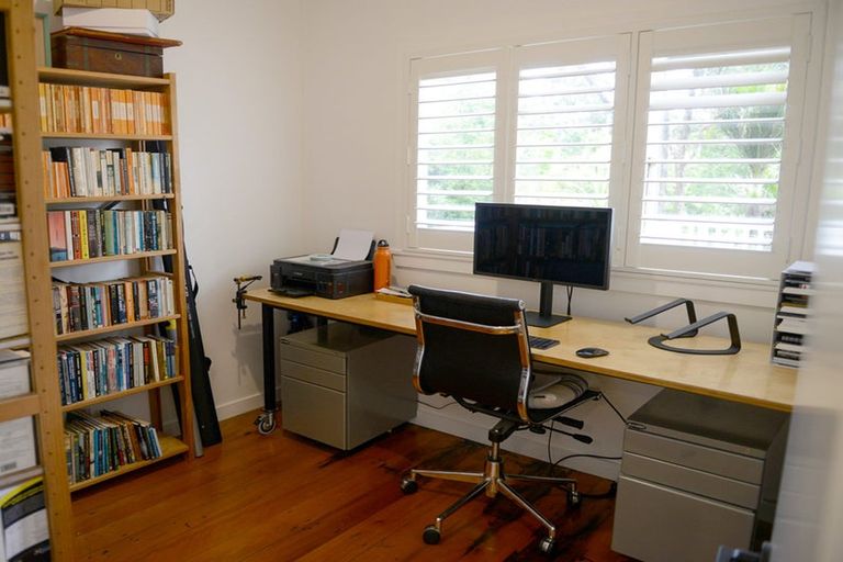 Photo of property in 755 West Coast Road, Oratia, Auckland, 0604