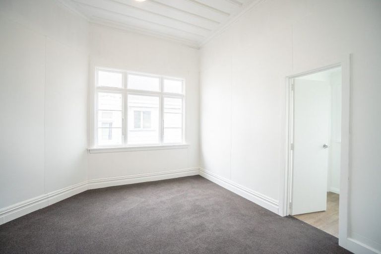 Photo of property in 21 Bourke Street, Palmerston North, 4410