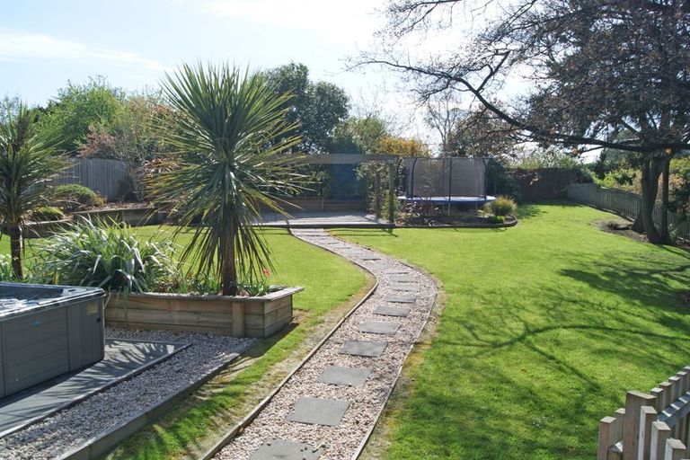 Photo of property in 29 Brough Street, Palmerston, 9430