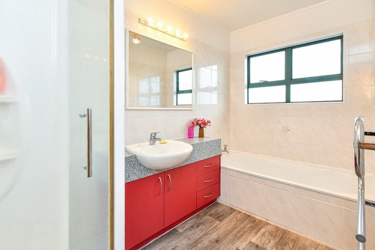 Photo of property in 2/128 Maich Road, Manurewa, Auckland, 2102