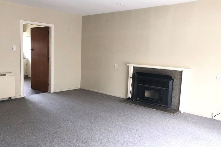 Photo of property in 135a Totara Street, Riccarton, Christchurch, 8041