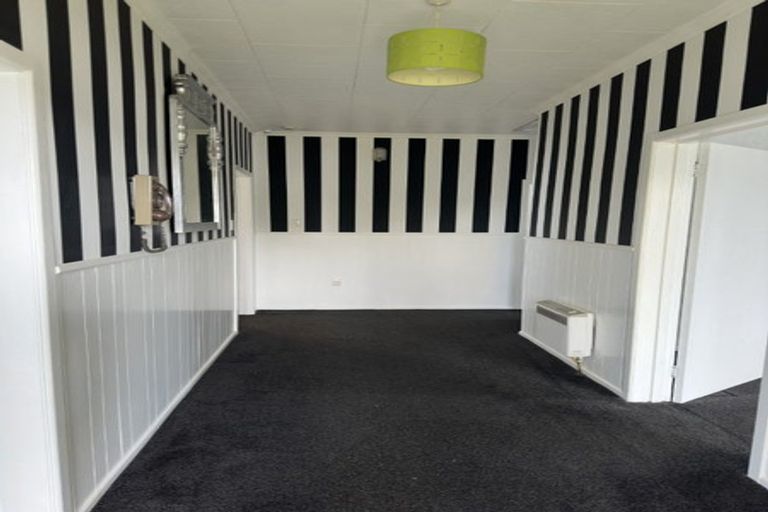 Photo of property in 9 Morrissey Street, Hawera, 4610