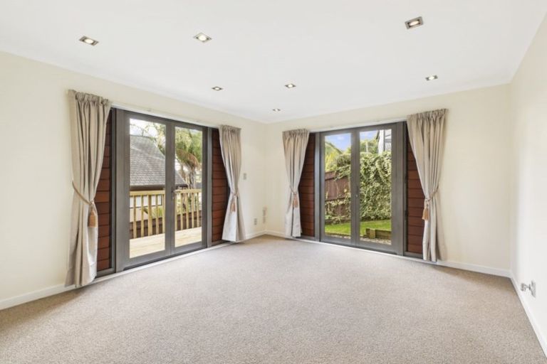 Photo of property in 224 Alec Craig Way, Gulf Harbour, Whangaparaoa, 0930