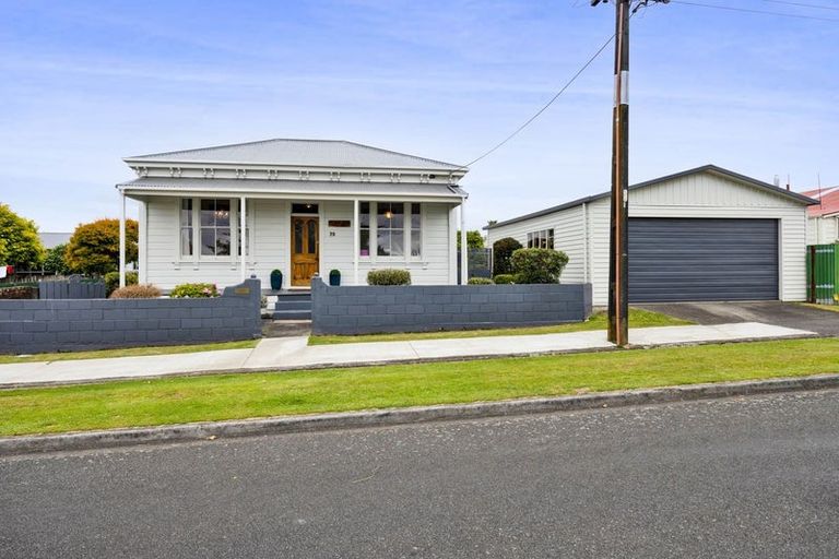 Photo of property in 29 Bedford Street, Eltham, 4322