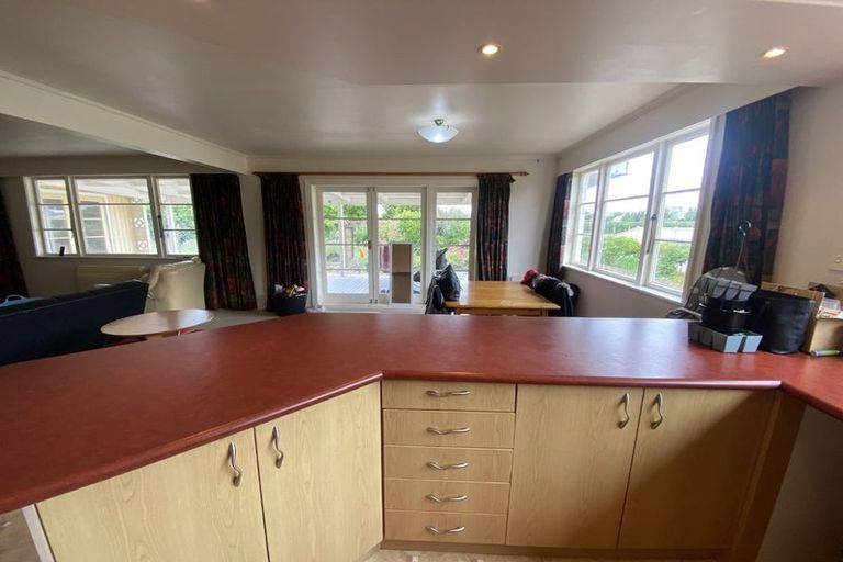 Photo of property in 10 Grey Street, Martinborough, 5711