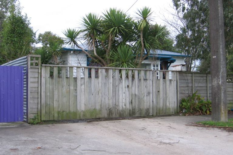 Photo of property in 28 Carlisle Street, Milson, Palmerston North, 4414