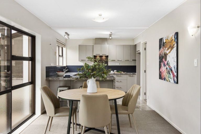 Photo of property in 707 Southampton Street, Saint Leonards, Hastings, 4120