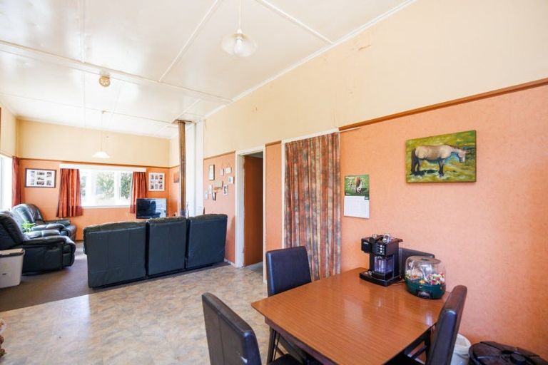 Photo of property in 922 Tennent Drive, Linton, Palmerston North, 4472
