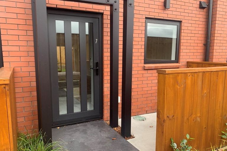 Photo of property in 7/79 Taikata Road, Te Atatu Peninsula, Auckland, 0610