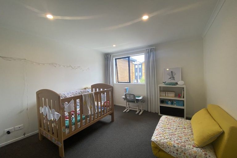 Photo of property in 1 Seafarer Crescent, Stanmore Bay, Whangaparaoa, 0932