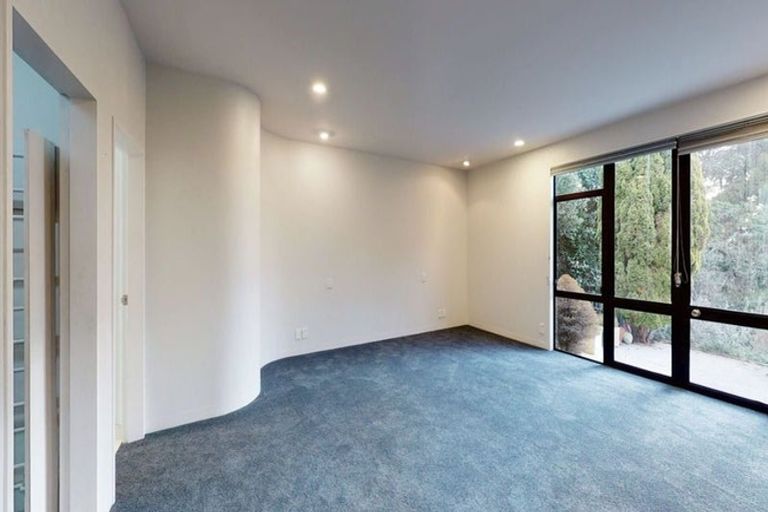 Photo of property in 65 Nevay Road, Miramar, Wellington, 6022